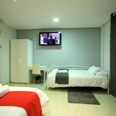 Hostel Artistic Βαρκελώνη Εξωτερικό φωτογραφία