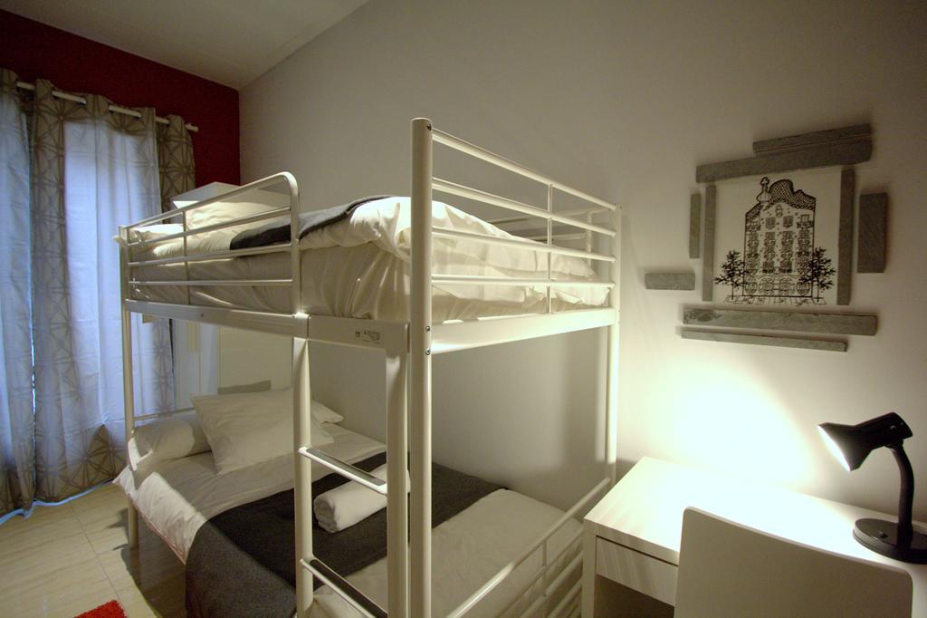 Hostel Artistic Βαρκελώνη Εξωτερικό φωτογραφία