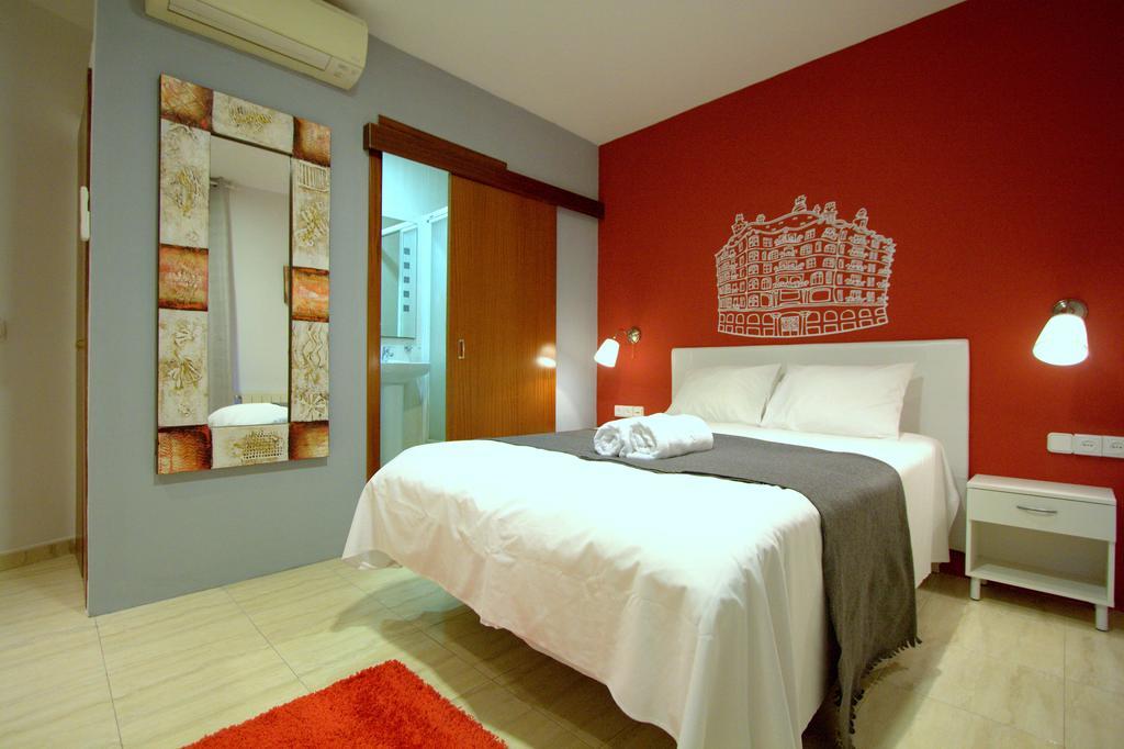 Hostel Artistic Βαρκελώνη Δωμάτιο φωτογραφία