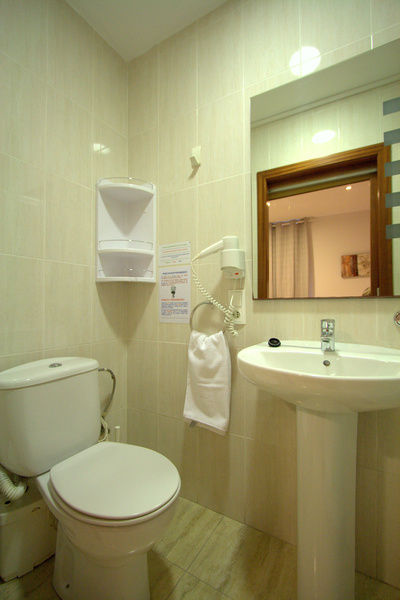 Hostel Artistic Βαρκελώνη Εξωτερικό φωτογραφία