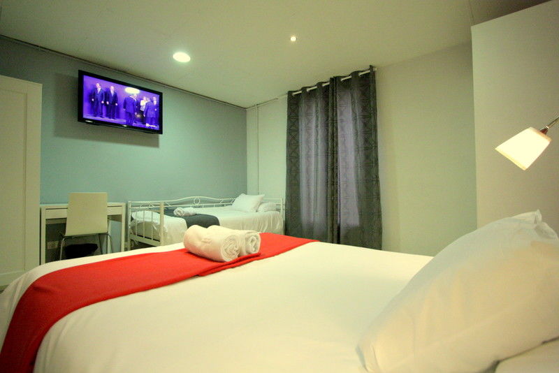 Hostel Artistic Βαρκελώνη Εξωτερικό φωτογραφία