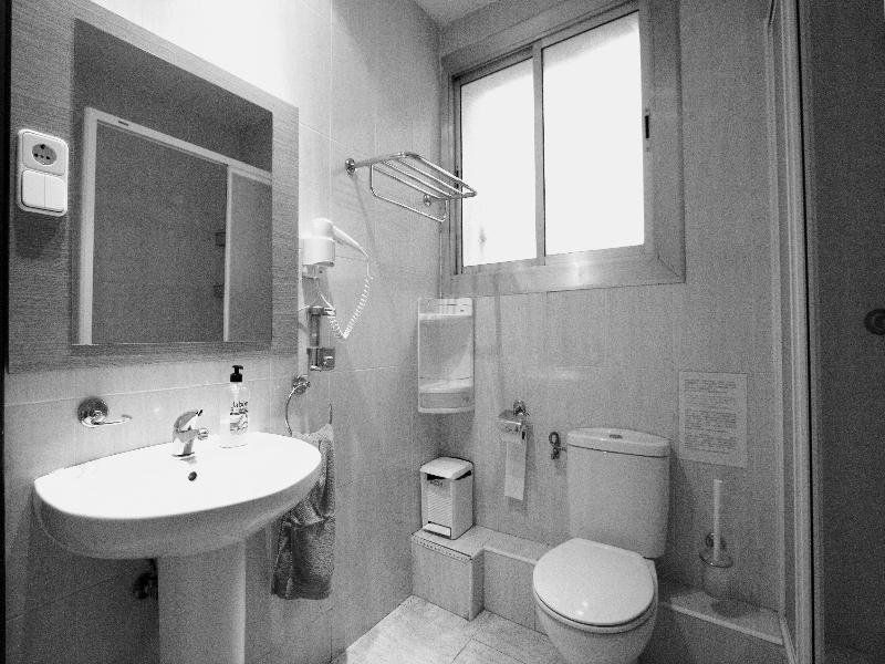 Hostel Artistic Βαρκελώνη Εξωτερικό φωτογραφία