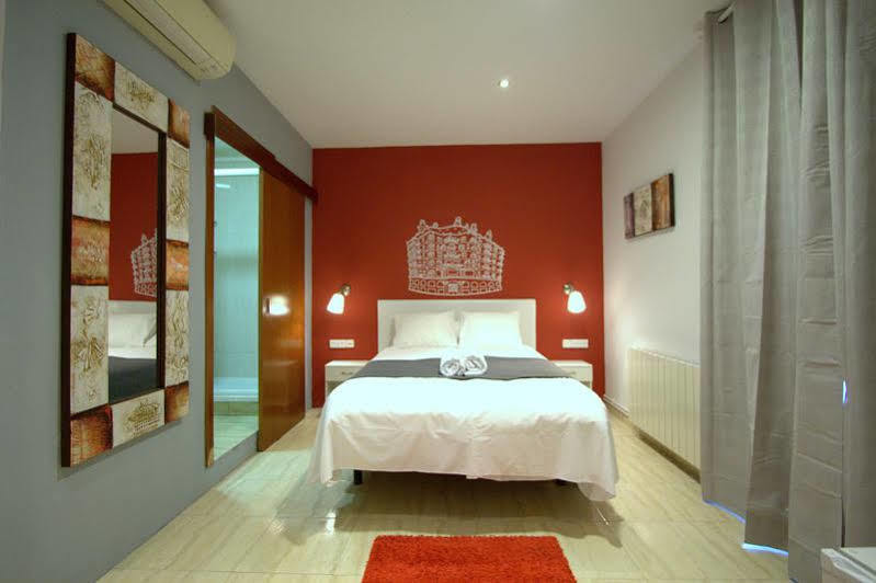 Hostel Artistic Βαρκελώνη Εξωτερικό φωτογραφία